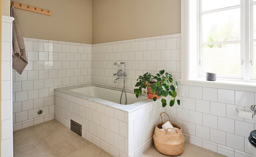 Evolution Vit - Kakel 5